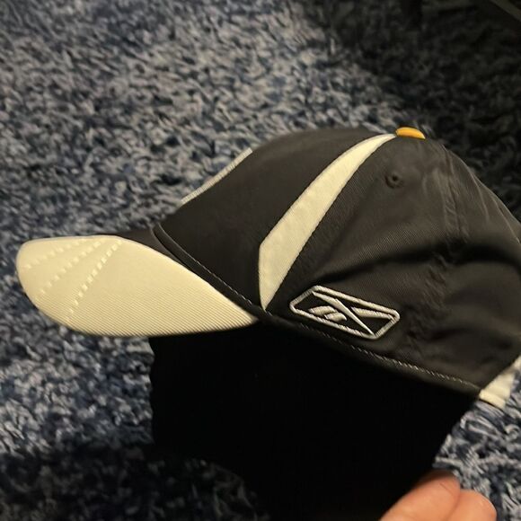 Pittsburgh Steelers Football - hat - fitted - Picture 3 of 6